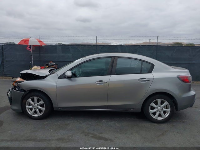 2010 Mazda Mazda3 I Touring მანქანა იყიდება აუქციონზე, vin: JM1BL1SG6A1219685, აუქციონის ნომერი: 46147293