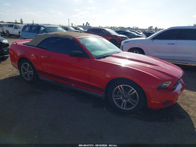2010 Ford Mustang V6/v6 Premium მანქანა იყიდება აუქციონზე, vin: 1ZVBP8EN0A5121930, აუქციონის ნომერი: 46147374