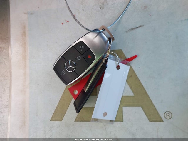46147392 :رقم المزاد ، W1N0G8EB3LF767498 vin ، 2020 Mercedes-benz Glc 300 4matic مزاد بيع