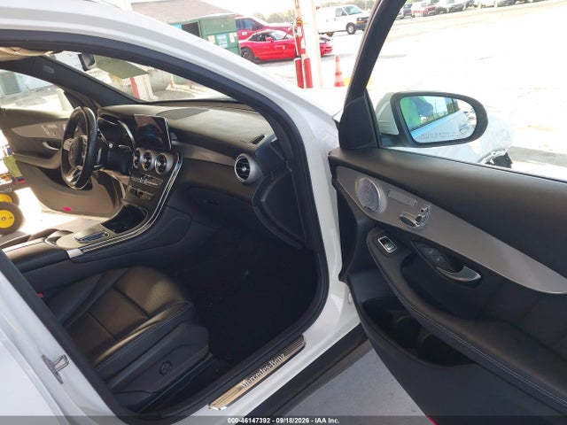 46147392 :رقم المزاد ، W1N0G8EB3LF767498 vin ، 2020 Mercedes-benz Glc 300 4matic مزاد بيع