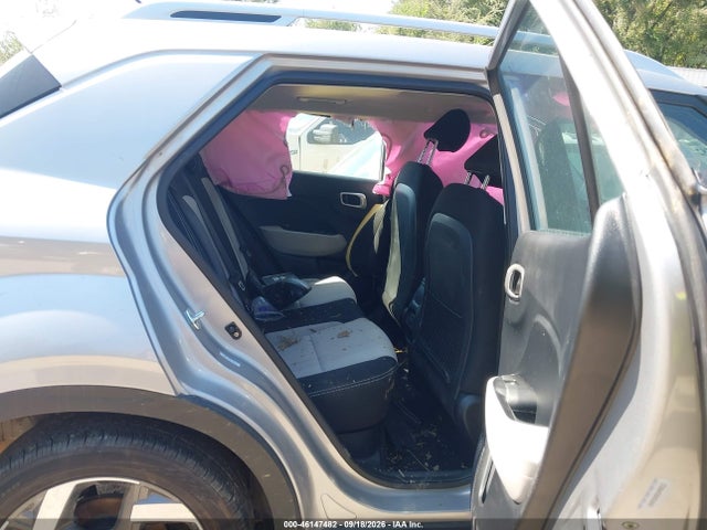 46147482 :رقم المزاد ، KMHRC8A38SU405813 vin ، 2025 Hyundai Venue Sel مزاد بيع