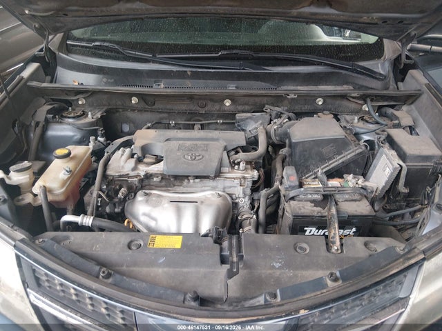 Toyota RAV4 LE 2014 JTMZFREV6ED027931 Image 10