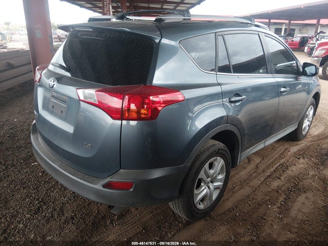 Toyota RAV4 LE 2014 JTMZFREV6ED027931 Image 4