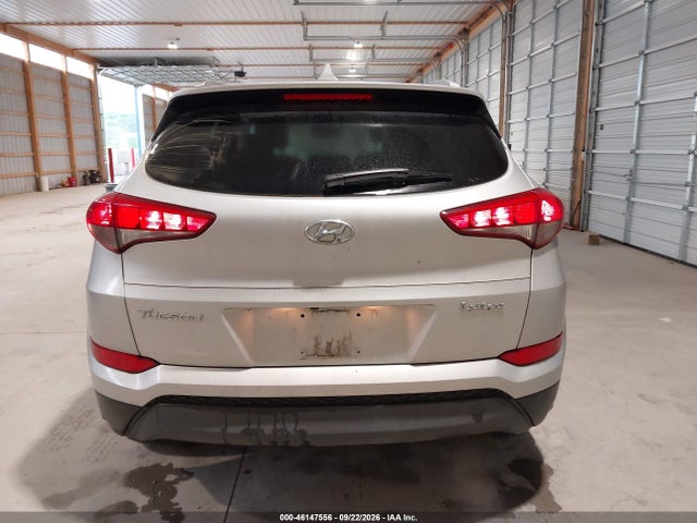 Продаж на аукціоні авто 2017 Hyundai Tucson Se Plus, vin: KM8J33A48HU527833, номер лоту: 46147556