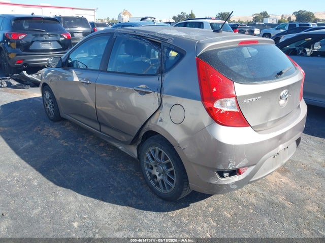 2014 Hyundai Accent Gs მანქანა იყიდება აუქციონზე, vin: KMHCT5AE8EU155676, აუქციონის ნომერი: 46147574