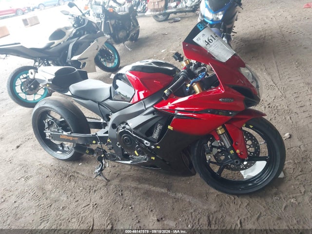 Suzuki GSX-R750 2014 JS1GR7MA5E2100293 Image 12
