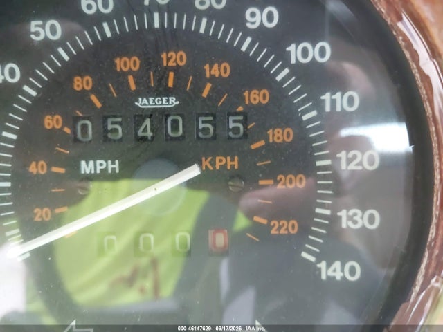 46147629 :رقم المزاد ، SCAZN42A4GCX16048 vin ، 1986 Rolls-royce Silver Spur مزاد بيع