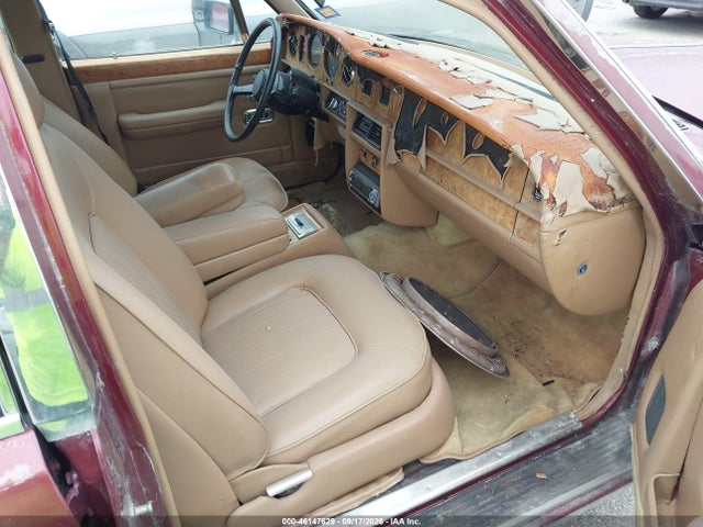 46147629 :رقم المزاد ، SCAZN42A4GCX16048 vin ، 1986 Rolls-royce Silver Spur مزاد بيع