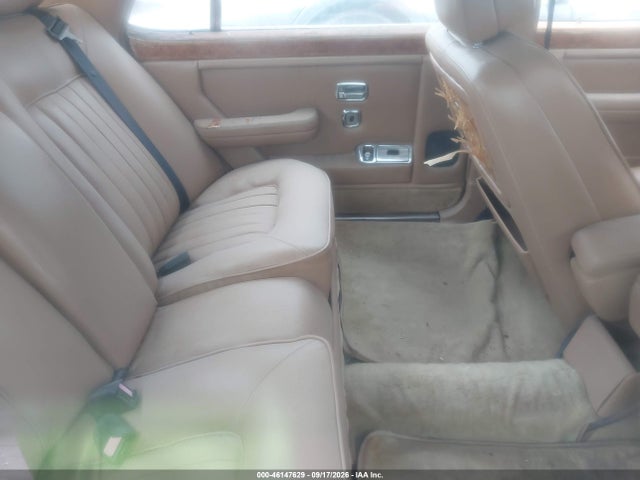 46147629 :رقم المزاد ، SCAZN42A4GCX16048 vin ، 1986 Rolls-royce Silver Spur مزاد بيع