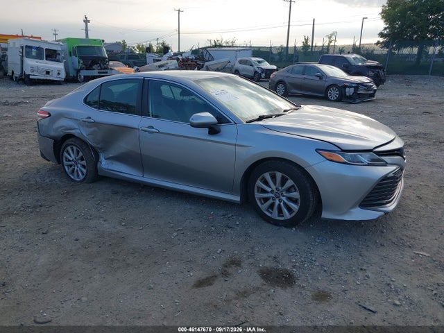 2019 4T1B11HK7KU723157 main image