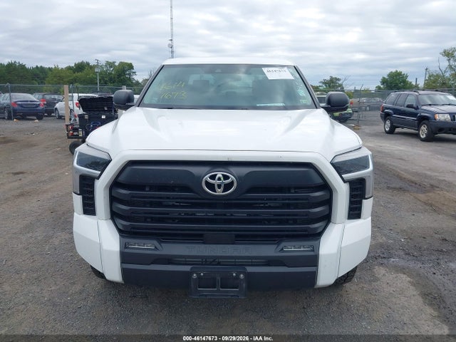Продаж на аукціоні авто 2024 Toyota Tundra Sr5, vin: 5TFLA5DBXRX199937, номер лоту: 46147673