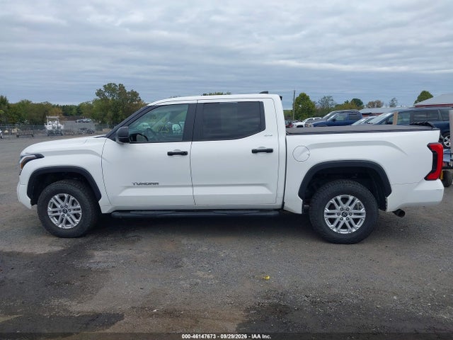 Продаж на аукціоні авто 2024 Toyota Tundra Sr5, vin: 5TFLA5DBXRX199937, номер лоту: 46147673