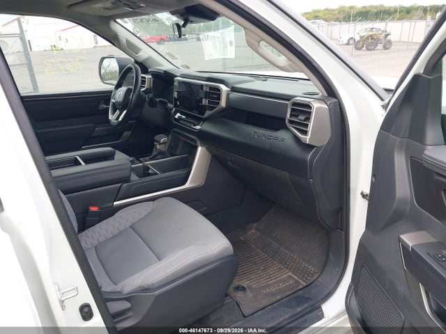 Продаж на аукціоні авто 2024 Toyota Tundra Sr5, vin: 5TFLA5DBXRX199937, номер лоту: 46147673