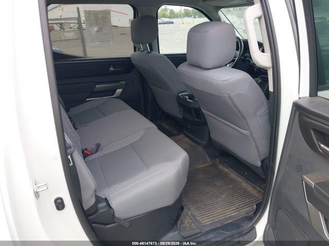 Продаж на аукціоні авто 2024 Toyota Tundra Sr5, vin: 5TFLA5DBXRX199937, номер лоту: 46147673