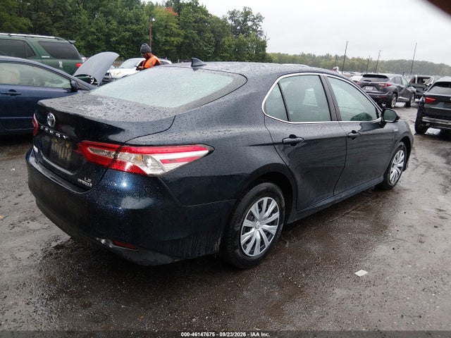 46147675 :رقم المزاد ، 4T1C31AK4LU546335 vin ، 2020 Toyota Camry Le Hybrid مزاد بيع
