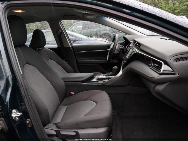 46147675 :رقم المزاد ، 4T1C31AK4LU546335 vin ، 2020 Toyota Camry Le Hybrid مزاد بيع