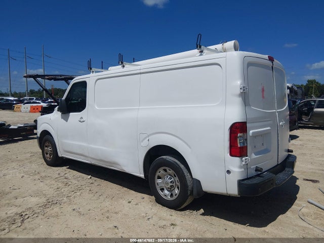 46147682 :رقم المزاد ، 1N6BF0KL2FN801097 vin ، 2015 Nissan Nv Cargo Nv1500 Sv V6 مزاد بيع