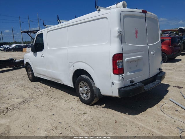 46147682 :رقم المزاد ، 1N6BF0KL2FN801097 vin ، 2015 Nissan Nv Cargo Nv1500 Sv V6 مزاد بيع