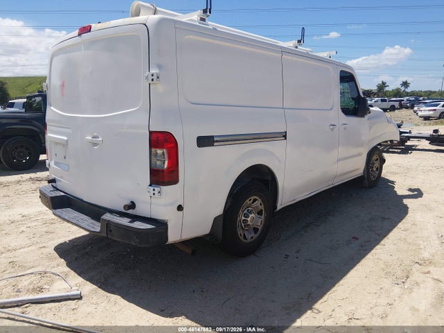46147682 :رقم المزاد ، 1N6BF0KL2FN801097 vin ، 2015 Nissan Nv Cargo Nv1500 Sv V6 مزاد بيع