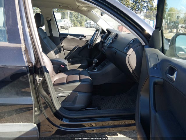 2016 Volkswagen Tiguan S მანქანა იყიდება აუქციონზე, vin: WVGBV7AX8GW606793, აუქციონის ნომერი: 46147685