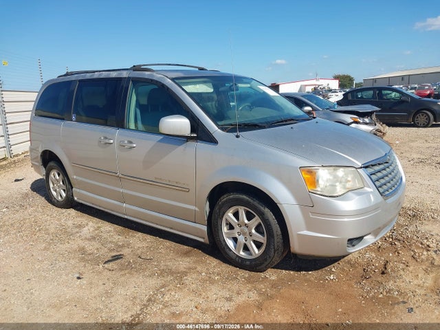 Aukcja sprzedaży 2010 Chrysler Town & Country Touring, vin: 2A4RR5D15AR195737, numer aukcji: 46147696
