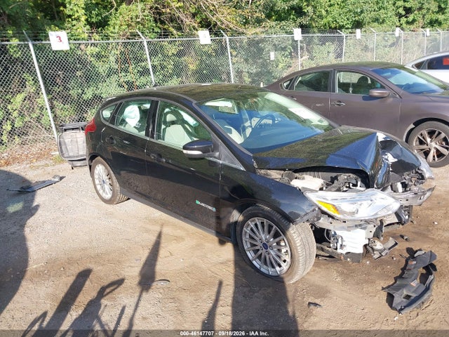 Продажа на аукционе авто 2015 Ford Focus Electric, vin: 1FADP3R49FL292345, номер лота: 46147707