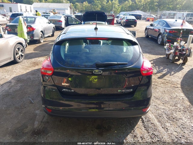 2015 Ford Focus Electric მანქანა იყიდება აუქციონზე, vin: 1FADP3R49FL292345, აუქციონის ნომერი: 46147707