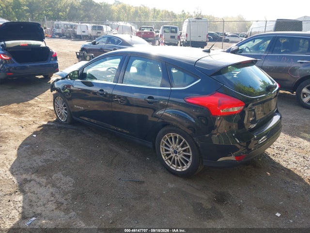 2015 Ford Focus Electric მანქანა იყიდება აუქციონზე, vin: 1FADP3R49FL292345, აუქციონის ნომერი: 46147707