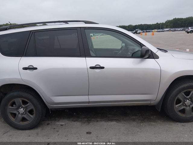 2010 Toyota Rav4 მანქანა იყიდება აუქციონზე, vin: JTMBF4DV2AD034567, აუქციონის ნომერი: 46147750