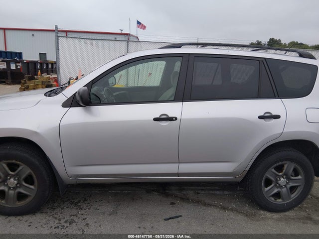2010 Toyota Rav4 მანქანა იყიდება აუქციონზე, vin: JTMBF4DV2AD034567, აუქციონის ნომერი: 46147750