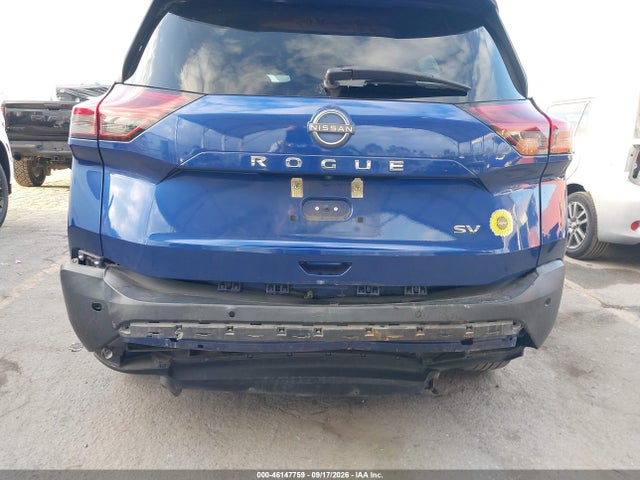 5N1BT3BA3PC829379 Nissan Rogue Sv Fwd