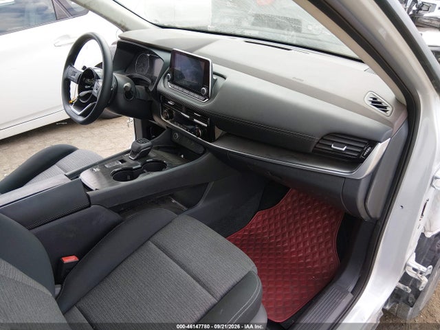 46147780 :رقم المزاد ، 5N1BT3BA1PC692653 vin ، 2023 Nissan Rogue Sv Fwd مزاد بيع