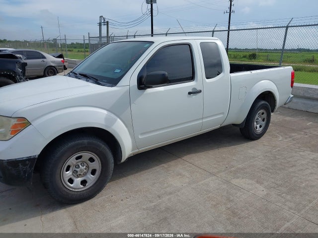 Nissan Frontier S/sv-i4 2016 1N6BD0CT4GN795017 Image 2