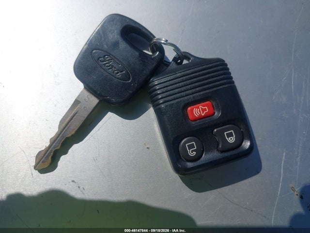 46147844 :رقم المزاد ، 1FMPU18L1XLB86613 vin ، 1999 Ford Expedition Eddie Bauer/xlt مزاد بيع