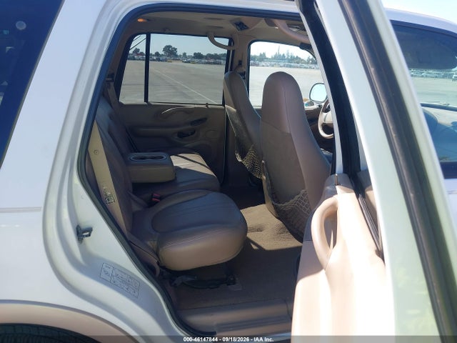 46147844 :رقم المزاد ، 1FMPU18L1XLB86613 vin ، 1999 Ford Expedition Eddie Bauer/xlt مزاد بيع