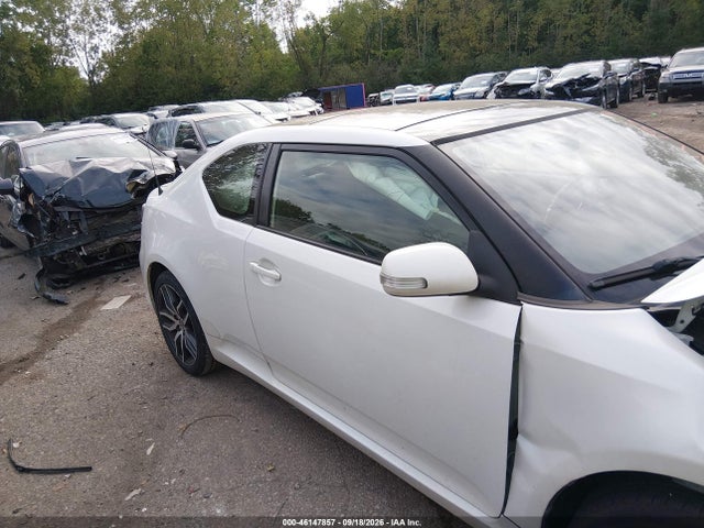 Продажа на аукционе авто 2015 Scion Tc, vin: JTKJF5C79F3091360, номер лота: 46147857