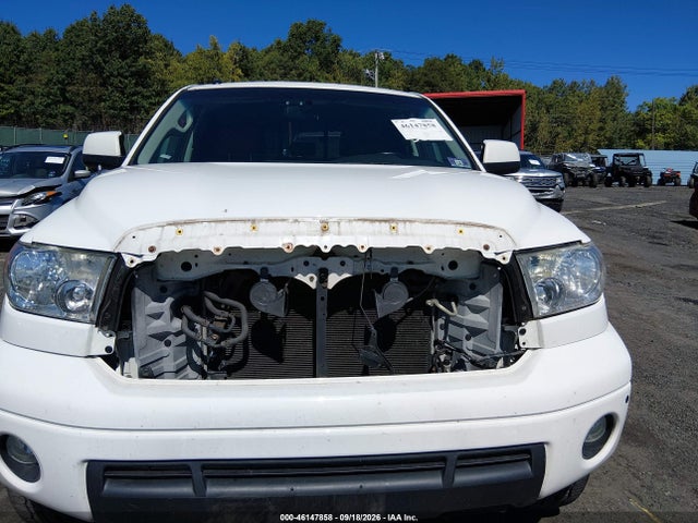 46147858 :رقم المزاد ، 5TFBW5F10BX183835 vin ، 2011 Toyota Tundra Limited 5.7l V8 مزاد بيع