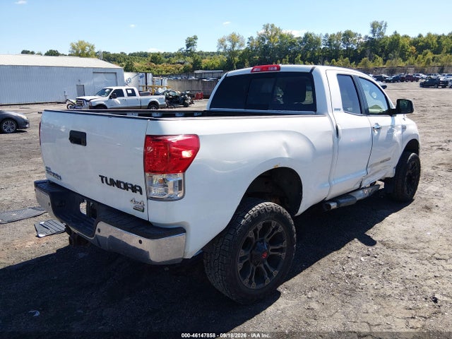 46147858 :رقم المزاد ، 5TFBW5F10BX183835 vin ، 2011 Toyota Tundra Limited 5.7l V8 مزاد بيع