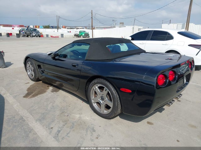 46147936 :رقم المزاد ، 1G1YY32G2W5122340 vin ، 1998 Chevrolet Corvette مزاد بيع