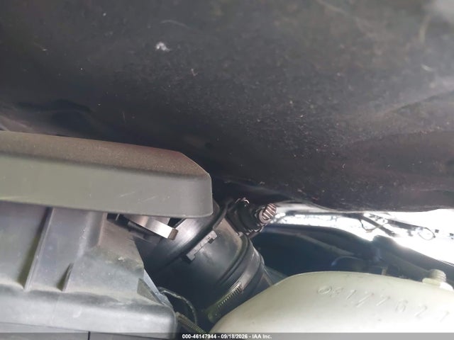 46147944 :رقم المزاد ، WBABN53452JU39467 vin ، 2002 Bmw 330ci مزاد بيع