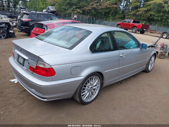 46147944 :رقم المزاد ، WBABN53452JU39467 vin ، 2002 Bmw 330ci مزاد بيع