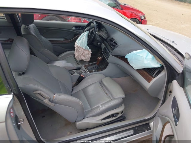 46147944 :رقم المزاد ، WBABN53452JU39467 vin ، 2002 Bmw 330ci مزاد بيع