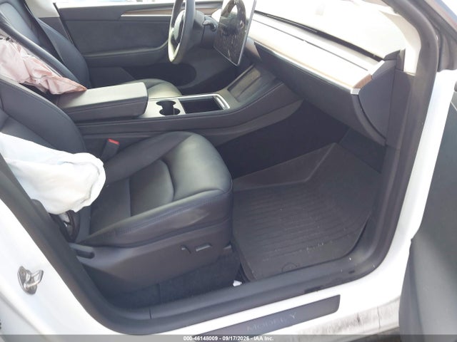 Продаж на аукціоні авто 2024 Tesla Model Y Long Range Single Motor Rear-wheel Drive/rwd, vin: 7SAYGDED1RF168894, номер лоту: 46148009