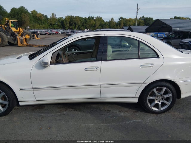 46148036 :رقم المزاد ، WDBRF92H97F843214 vin ، 2007 Mercedes-benz C 280 Luxury 4matic مزاد بيع