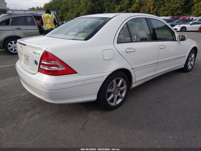46148036 :رقم المزاد ، WDBRF92H97F843214 vin ، 2007 Mercedes-benz C 280 Luxury 4matic مزاد بيع