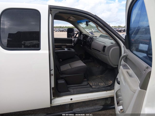 46148052 :رقم المزاد ، 1GT22ZC85CZ194274 vin ، 2012 Gmc Sierra 2500hd Work Truck مزاد بيع