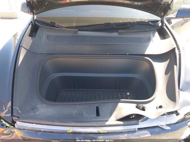 2026 Tesla Model Y Premium Rear-wheel Drive/rear-wheel Drive მანქანა იყიდება აუქციონზე, vin: 7SAYGDED7TF525762, აუქციონის ნომერი: 46148064