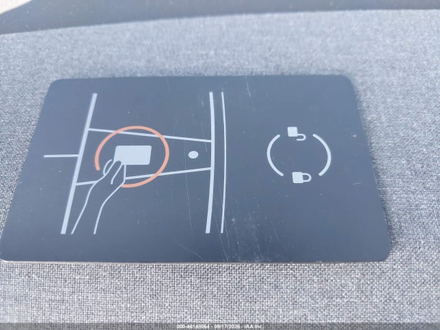2026 Tesla Model Y Premium Rear-wheel Drive/rear-wheel Drive მანქანა იყიდება აუქციონზე, vin: 7SAYGDED7TF525762, აუქციონის ნომერი: 46148064