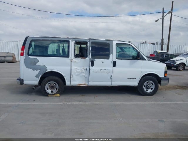 46148101 :رقم المزاد ، 1GJHG35U161267770 vin ، 2006 Gmc Savana Ls مزاد بيع