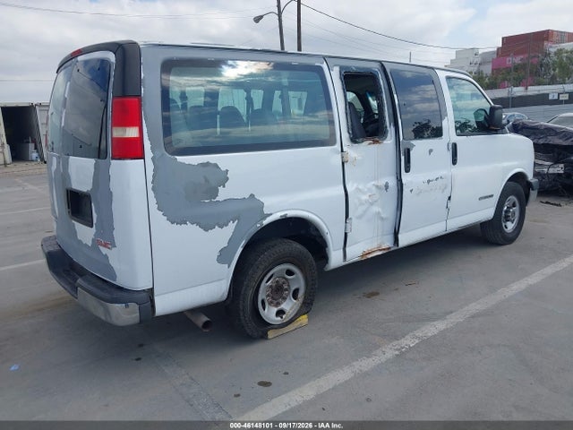 46148101 :رقم المزاد ، 1GJHG35U161267770 vin ، 2006 Gmc Savana Ls مزاد بيع